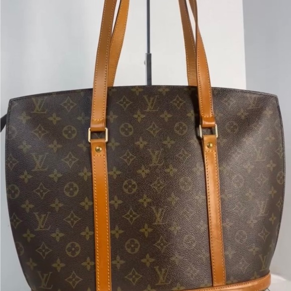 Authentic LV bag - Picture 6 of 15